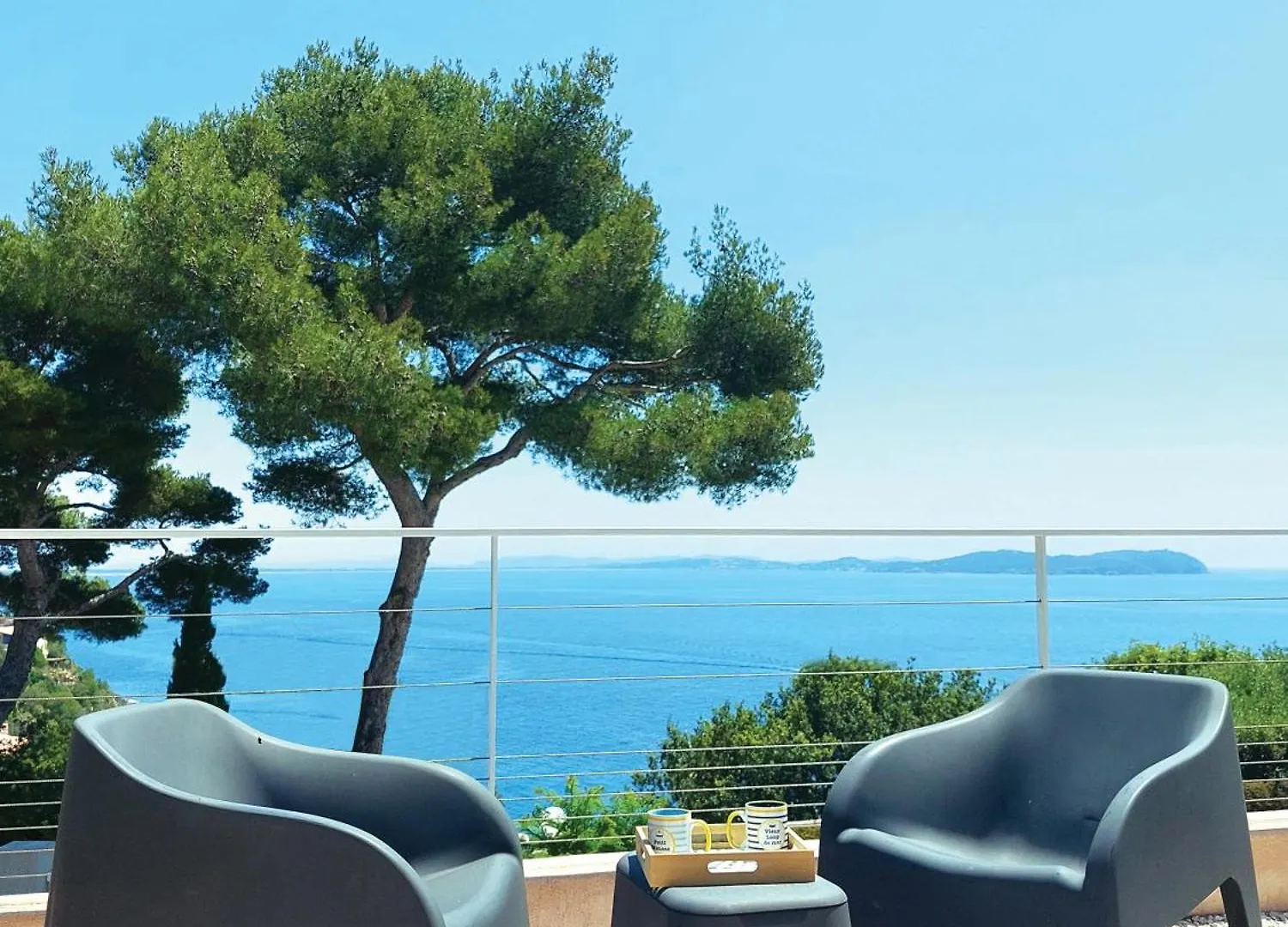 Maisonnette Vue Mer Carqueiranne